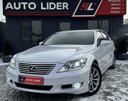 Белый Лексус ЛС, объемом двигателя 4.6 л и пробегом 71 тыс. км за 20600 $, фото 1 на Automoto.ua