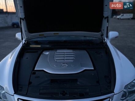 Білий Лексус ЛС, об'ємом двигуна 4.61 л та пробігом 185 тис. км за 15000 $, фото 1 на Automoto.ua