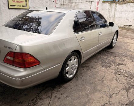 Бежевый Лексус ЛС, объемом двигателя 4.3 л и пробегом 300 тыс. км за 5500 $, фото 2 на Automoto.ua