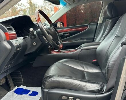 Черный Лексус ЛС, объемом двигателя 4.6 л и пробегом 287 тыс. км за 12990 $, фото 8 на Automoto.ua
