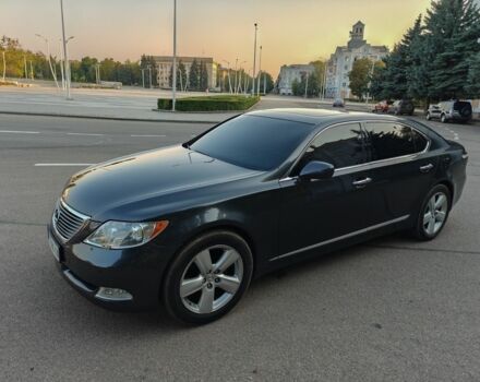 Чорний Лексус ЛС, об'ємом двигуна 4.6 л та пробігом 200 тис. км за 10000 $, фото 3 на Automoto.ua