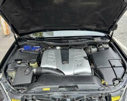 Черный Лексус ЛС, объемом двигателя 4.29 л и пробегом 290 тыс. км за 7800 $, фото 9 на Automoto.ua