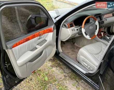 Лексус ЛС 2002 у Львові на Automoto.ua Чорний Лексус ЛС, об'ємом двигуна 4.3 л та пробігом 288 тис. км за 5999 $, фото 13 на Automoto.ua