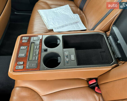 Черный Лексус ЛС, объемом двигателя 4.29 л и пробегом 307 тыс. км за 10000 $, фото 22 на Automoto.ua