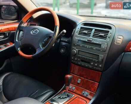 Черный Лексус ЛС, объемом двигателя 4.29 л и пробегом 250 тыс. км за 6200 $, фото 17 на Automoto.ua