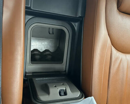 Черный Лексус ЛС, объемом двигателя 4.29 л и пробегом 307 тыс. км за 10000 $, фото 30 на Automoto.ua