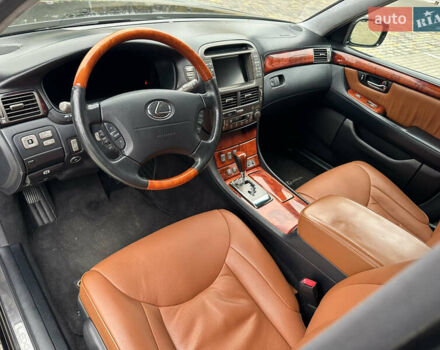 Черный Лексус ЛС, объемом двигателя 4.29 л и пробегом 307 тыс. км за 10000 $, фото 17 на Automoto.ua