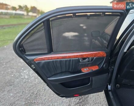 Черный Лексус ЛС, объемом двигателя 4.29 л и пробегом 298 тыс. км за 7700 $, фото 40 на Automoto.ua