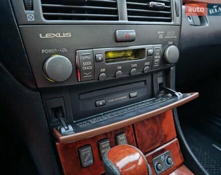 Лексус ЛС 2005 у Бердичеве на Automoto.ua Чорний Лексус ЛС, об'ємом двигуна 4.29 л та пробігом 298 тис. км за 8500 $, фото 5 на Automoto.ua