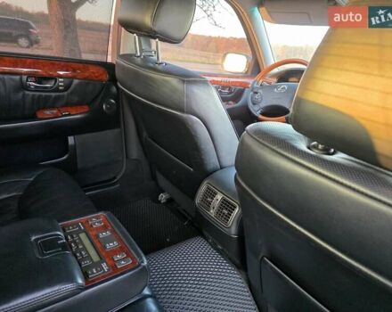 Черный Лексус ЛС, объемом двигателя 4.29 л и пробегом 298 тыс. км за 7700 $, фото 5 на Automoto.ua