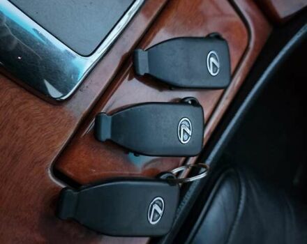 Черный Лексус ЛС, объемом двигателя 4.29 л и пробегом 298 тыс. км за 7700 $, фото 2 на Automoto.ua