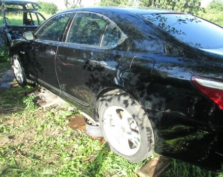 Черный Лексус ЛС, объемом двигателя 0 л и пробегом 215 тыс. км за 1500 $, фото 1 на Automoto.ua