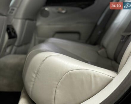 Черный Лексус ЛС, объемом двигателя 4.61 л и пробегом 226 тыс. км за 10999 $, фото 16 на Automoto.ua