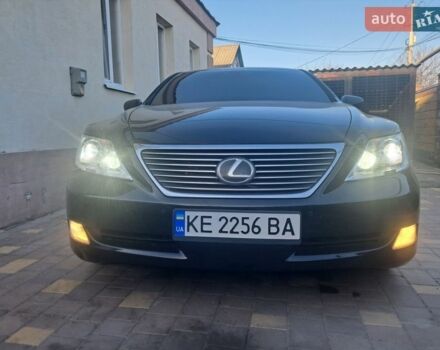 Черный Лексус ЛС, объемом двигателя 4.61 л и пробегом 220 тыс. км за 14000 $, фото 27 на Automoto.ua