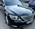 Черный Лексус ЛС, объемом двигателя 4.61 л и пробегом 275 тыс. км за 12500 $, фото 5 на Automoto.ua