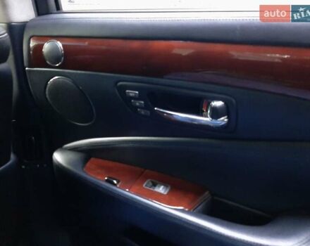 Черный Лексус ЛС, объемом двигателя 4.97 л и пробегом 229 тыс. км за 10800 $, фото 12 на Automoto.ua