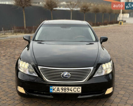 Черный Лексус ЛС, объемом двигателя 4.97 л и пробегом 222 тыс. км за 9900 $, фото 3 на Automoto.ua