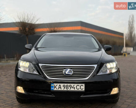Черный Лексус ЛС, объемом двигателя 4.97 л и пробегом 222 тыс. км за 9900 $, фото 4 на Automoto.ua