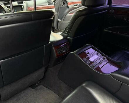 Черный Лексус ЛС, объемом двигателя 4.61 л и пробегом 200 тыс. км за 10900 $, фото 14 на Automoto.ua