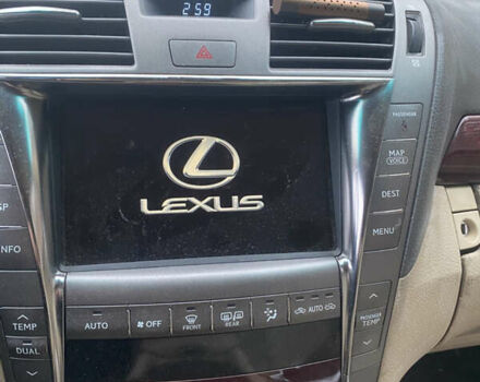 Черный Лексус ЛС, объемом двигателя 4.61 л и пробегом 264 тыс. км за 12000 $, фото 5 на Automoto.ua