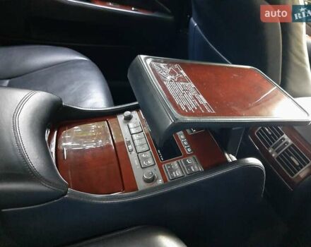 Черный Лексус ЛС, объемом двигателя 4.97 л и пробегом 229 тыс. км за 10800 $, фото 1 на Automoto.ua