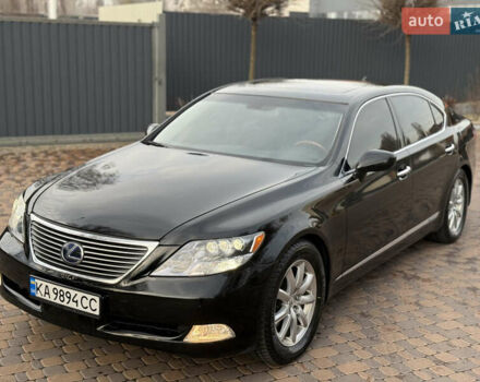 Черный Лексус ЛС, объемом двигателя 4.97 л и пробегом 222 тыс. км за 9900 $, фото 2 на Automoto.ua