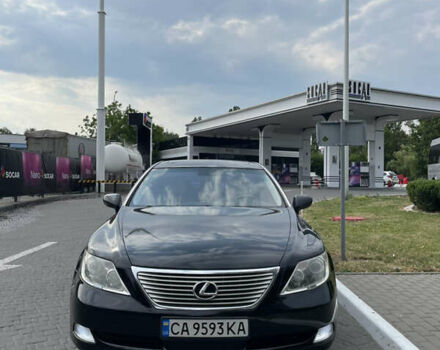 Черный Лексус ЛС, объемом двигателя 4.6 л и пробегом 233 тыс. км за 10500 $, фото 3 на Automoto.ua