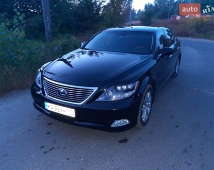 Черный Лексус ЛС, объемом двигателя 4.97 л и пробегом 229 тыс. км за 10800 $, фото 7 на Automoto.ua