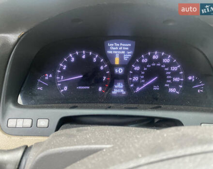 Черный Лексус ЛС, объемом двигателя 4.61 л и пробегом 264 тыс. км за 12000 $, фото 4 на Automoto.ua