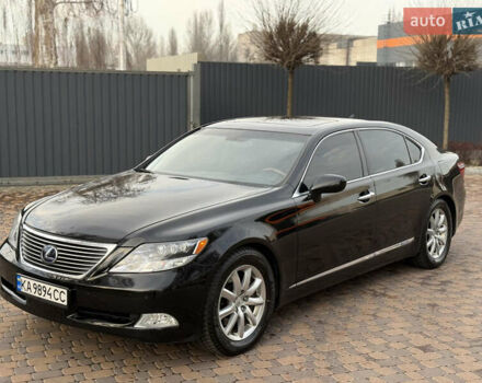 Черный Лексус ЛС, объемом двигателя 4.97 л и пробегом 222 тыс. км за 9900 $, фото 12 на Automoto.ua