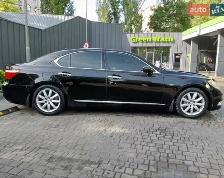 Черный Лексус ЛС, объемом двигателя 4.61 л и пробегом 292 тыс. км за 10500 $, фото 23 на Automoto.ua