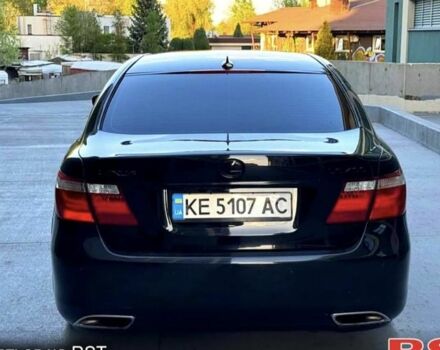 Черный Лексус ЛС, объемом двигателя 4.6 л и пробегом 285 тыс. км за 13000 $, фото 6 на Automoto.ua