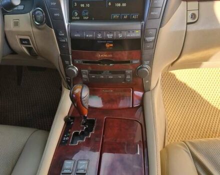 Черный Лексус ЛС, объемом двигателя 4.61 л и пробегом 246 тыс. км за 11500 $, фото 16 на Automoto.ua