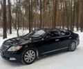 Черный Лексус ЛС, объемом двигателя 4.6 л и пробегом 27000 тыс. км за 12000 $, фото 12 на Automoto.ua