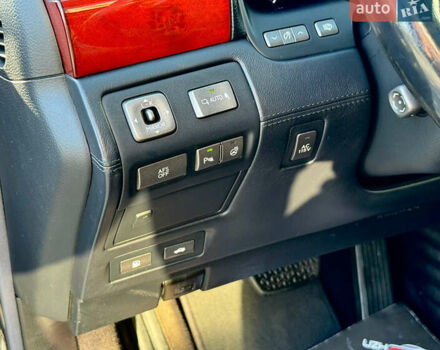 Чорний Лексус ЛС, об'ємом двигуна 4.6 л та пробігом 245 тис. км за 12700 $, фото 11 на Automoto.ua