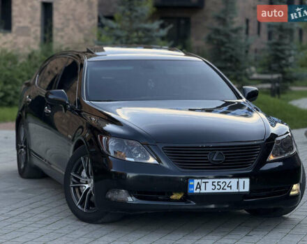 Черный Лексус ЛС, объемом двигателя 4.61 л и пробегом 300 тыс. км за 9900 $, фото 18 на Automoto.ua