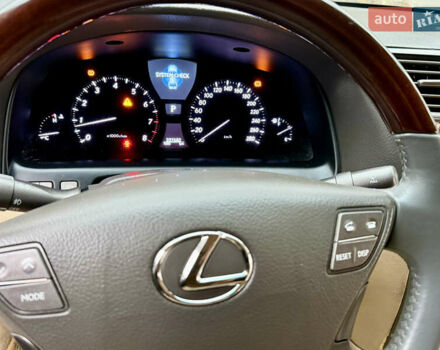 Чорний Лексус ЛС, об'ємом двигуна 4.61 л та пробігом 228 тис. км за 12300 $, фото 11 на Automoto.ua