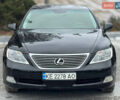 Черный Лексус ЛС, объемом двигателя 4.6 л и пробегом 278 тыс. км за 8900 $, фото 20 на Automoto.ua