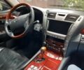 Черный Лексус ЛС, объемом двигателя 5 л и пробегом 229 тыс. км за 10500 $, фото 2 на Automoto.ua