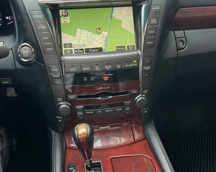 Черный Лексус ЛС, объемом двигателя 4.61 л и пробегом 355 тыс. км за 9400 $, фото 8 на Automoto.ua