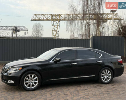 Черный Лексус ЛС, объемом двигателя 4.97 л и пробегом 222 тыс. км за 9900 $, фото 11 на Automoto.ua