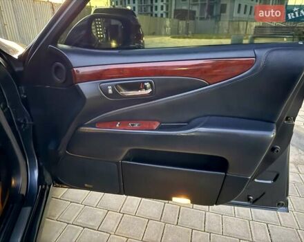 Лексус ЛС 2007 в Одессе на Automoto.ua Черный Лексус ЛС, объемом двигателя 4.61 л и пробегом 291 тыс. км за 6999 $, фото 39 на Automoto.ua