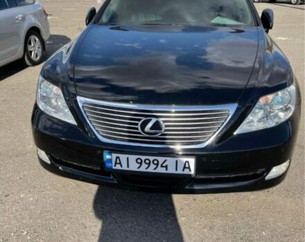 Черный Лексус ЛС, объемом двигателя 4.6 л и пробегом 142 тыс. км за 16000 $, фото 4 на Automoto.ua