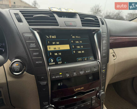 Черный Лексус ЛС, объемом двигателя 4.61 л и пробегом 138 тыс. км за 9999 $, фото 31 на Automoto.ua