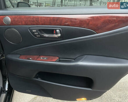 Черный Лексус ЛС, объемом двигателя 4.61 л и пробегом 235 тыс. км за 11999 $, фото 46 на Automoto.ua
