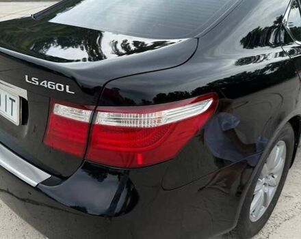 Черный Лексус ЛС, объемом двигателя 4.6 л и пробегом 257 тыс. км за 15000 $, фото 6 на Automoto.ua