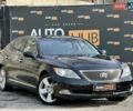 Черный Лексус ЛС, объемом двигателя 4.61 л и пробегом 238 тыс. км за 10500 $, фото 1 на Automoto.ua