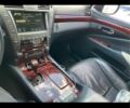 Черный Лексус ЛС, объемом двигателя 4.6 л и пробегом 142 тыс. км за 16000 $, фото 11 на Automoto.ua
