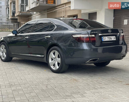 Черный Лексус ЛС, объемом двигателя 4.61 л и пробегом 355 тыс. км за 9400 $, фото 1 на Automoto.ua