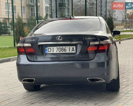 Черный Лексус ЛС, объемом двигателя 4.61 л и пробегом 355 тыс. км за 9400 $, фото 2 на Automoto.ua